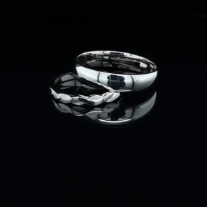 Obrączki Ślubne Ocean Wave z białego złota próby 585 z motywem fal – jubiler Katowice