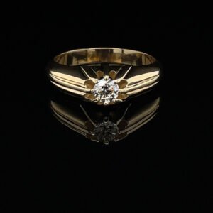 Złoty pierścionek Golden Flare z brylantem